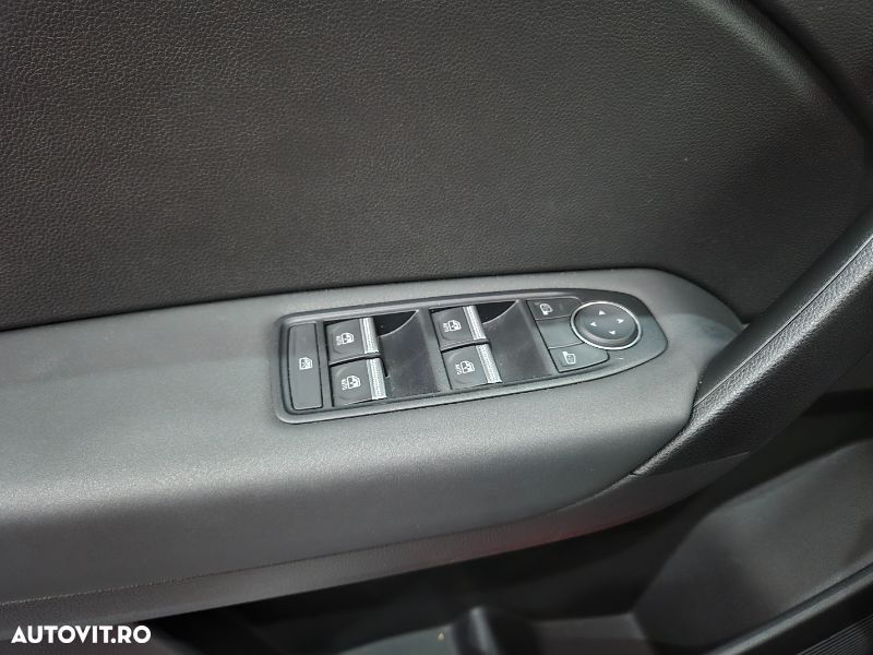 Renault Captur TCe 100 Evolution - 24