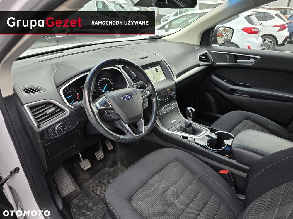 Ford Edge - 11