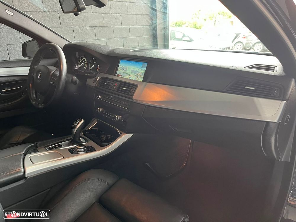 BMW 525 d Pack M Auto - 29