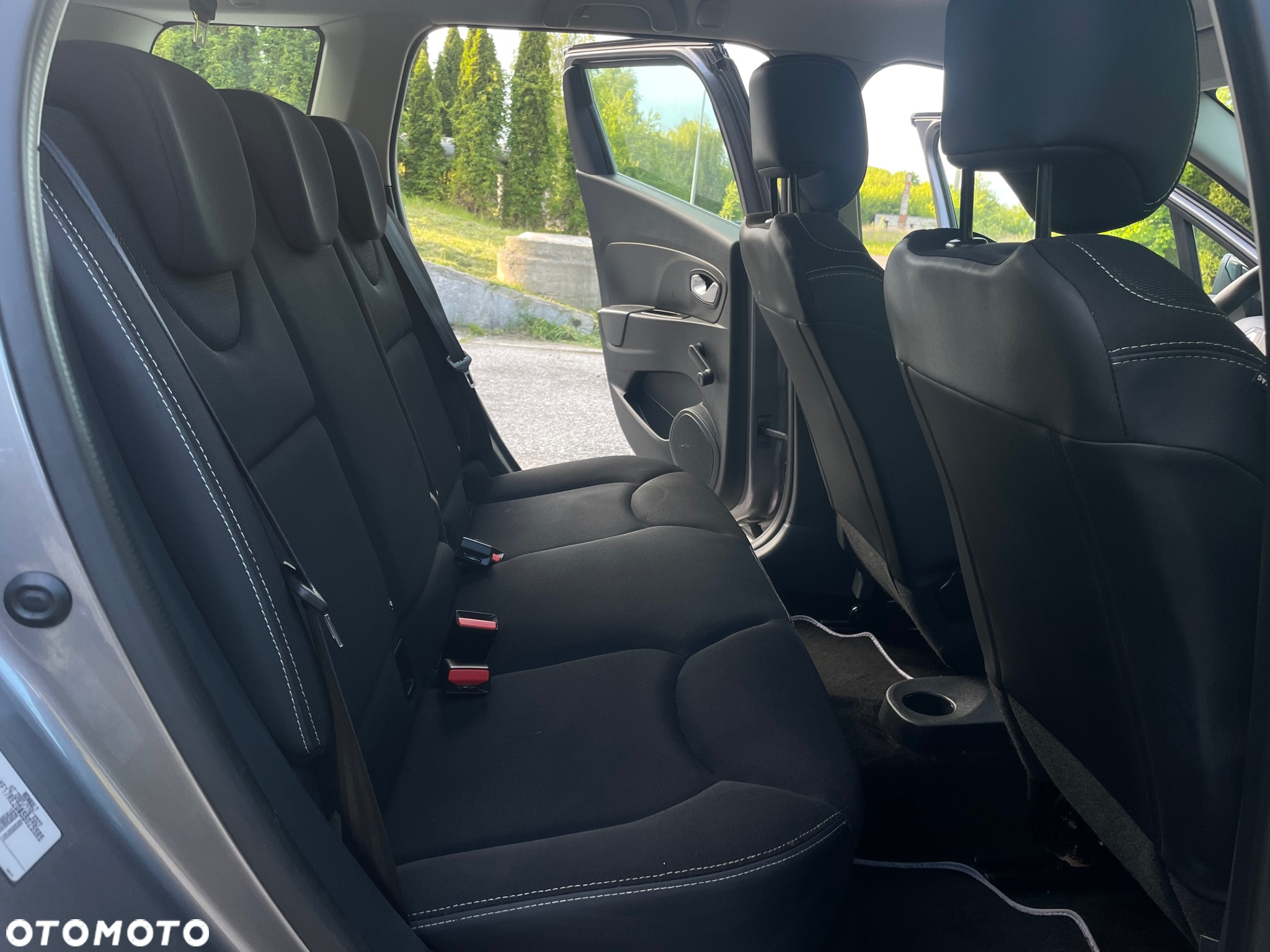 Renault Clio (Energy) TCe 90 Start & Stop INTENS - 14