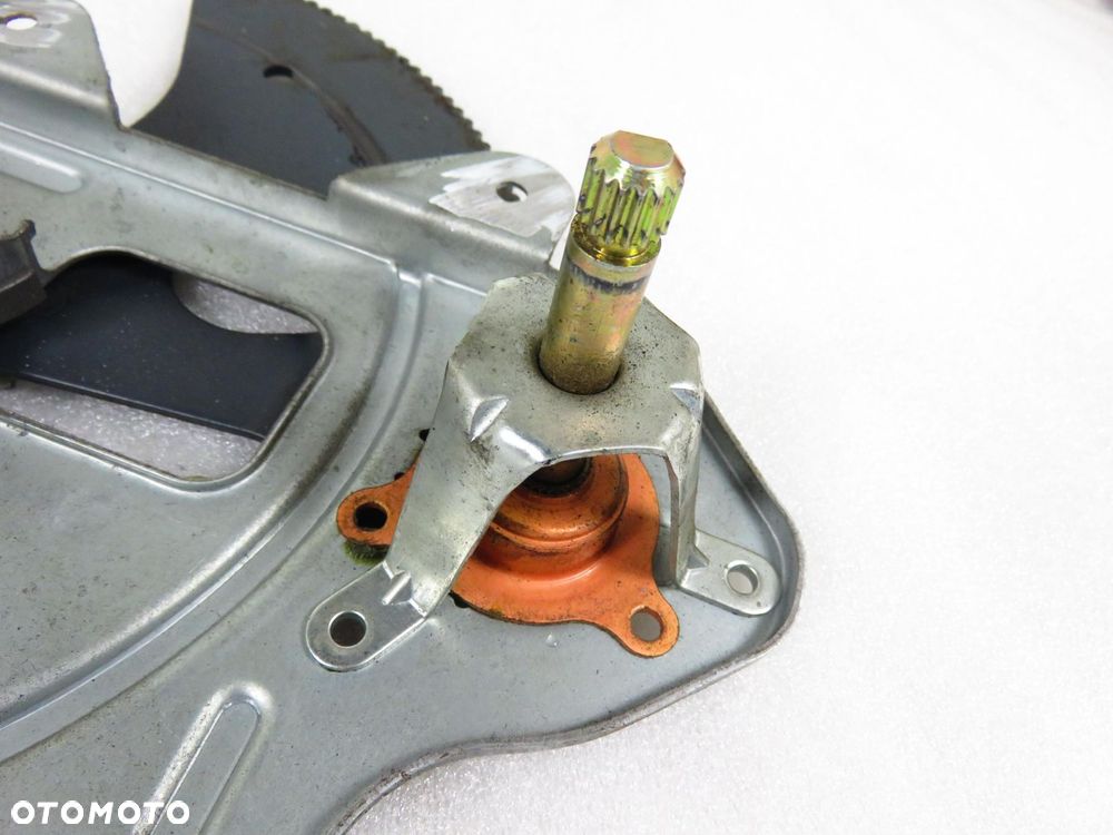 PODNOŚNIK SZYBY LEWY CHEVROLET BLAZER S10 - 2