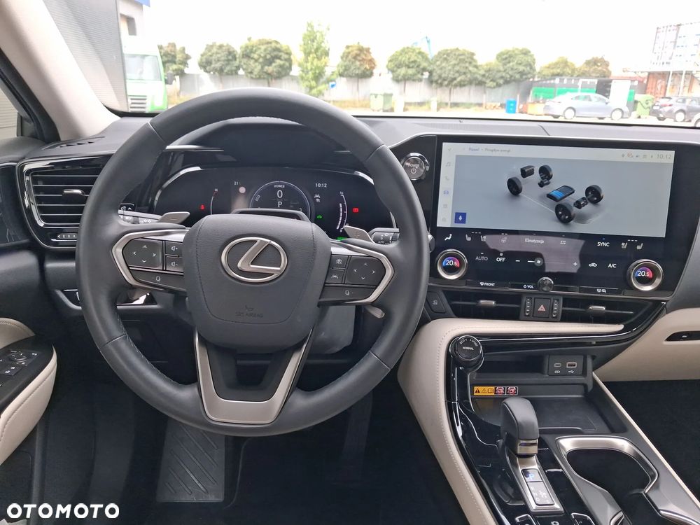 Lexus NX - 16