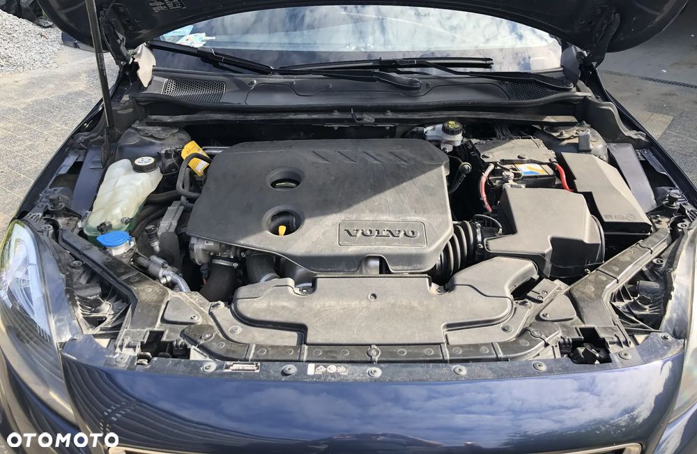 Volvo V40 - 9