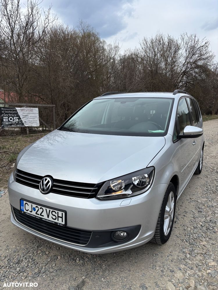 Volkswagen Touran 2.0 TDI DSG Comfortline - 1