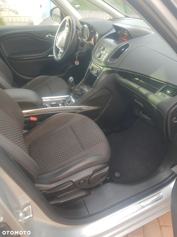 Opel Zafira Tourer 1.6 CDTI ecoFLEX Start/Stop drive - 8