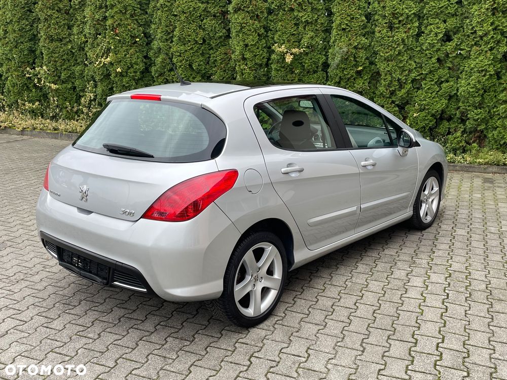 Peugeot 308 - 15