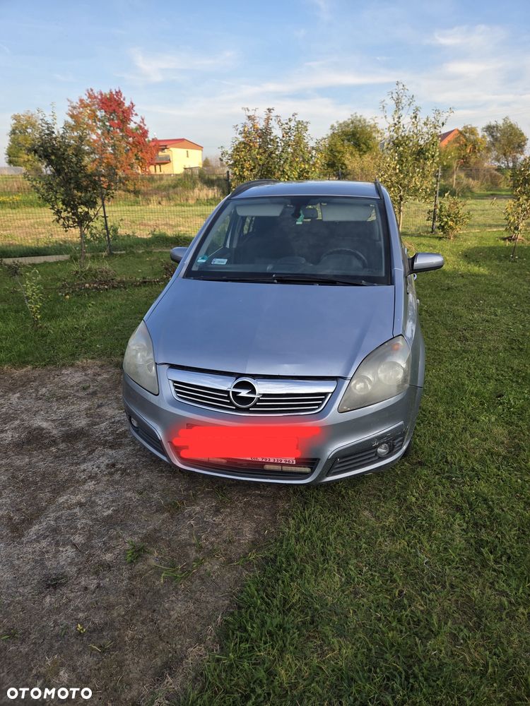 Opel Zafira 2006 photo 2