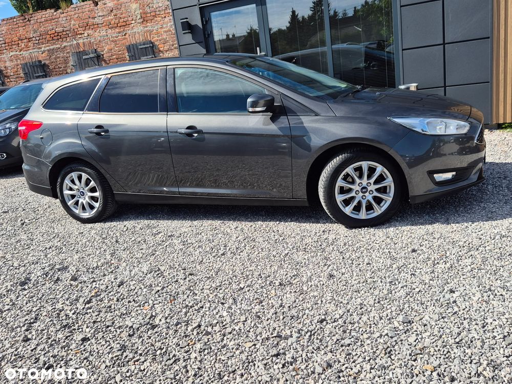Ford Focus 1.5 TDCi DPF Start-Stopp-System Business - 17