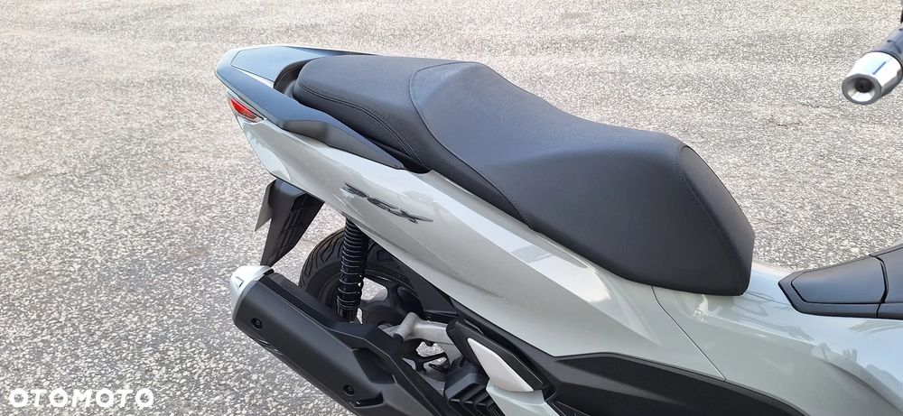 Honda PCX - 16