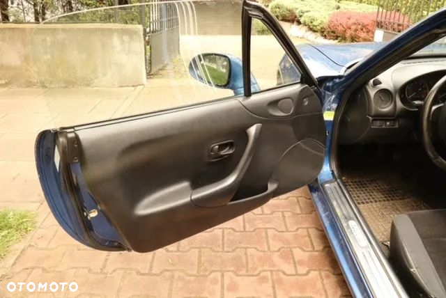 Mazda MX-5 1.9 16V - 7