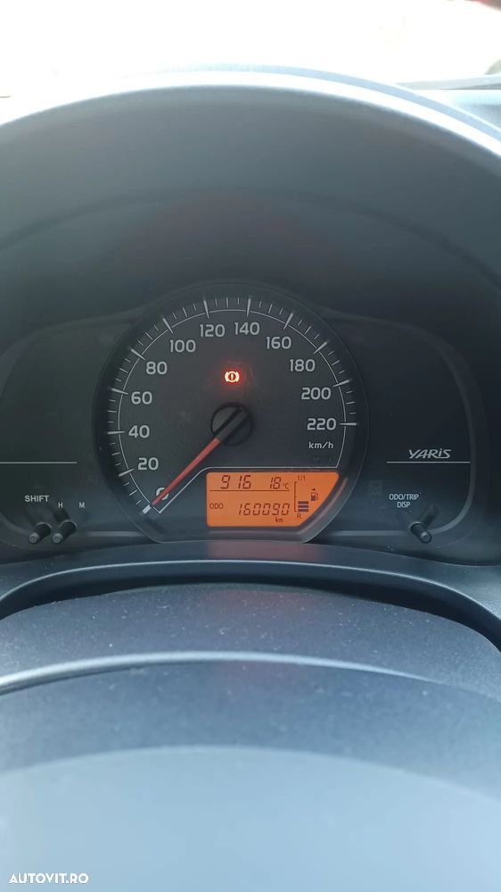Toyota Yaris 1.4 D-4D - 7