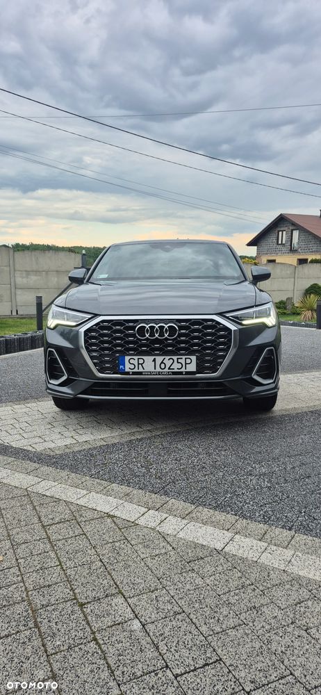Audi Q3 35 TFSI mHEV S-Line S tronic - 1