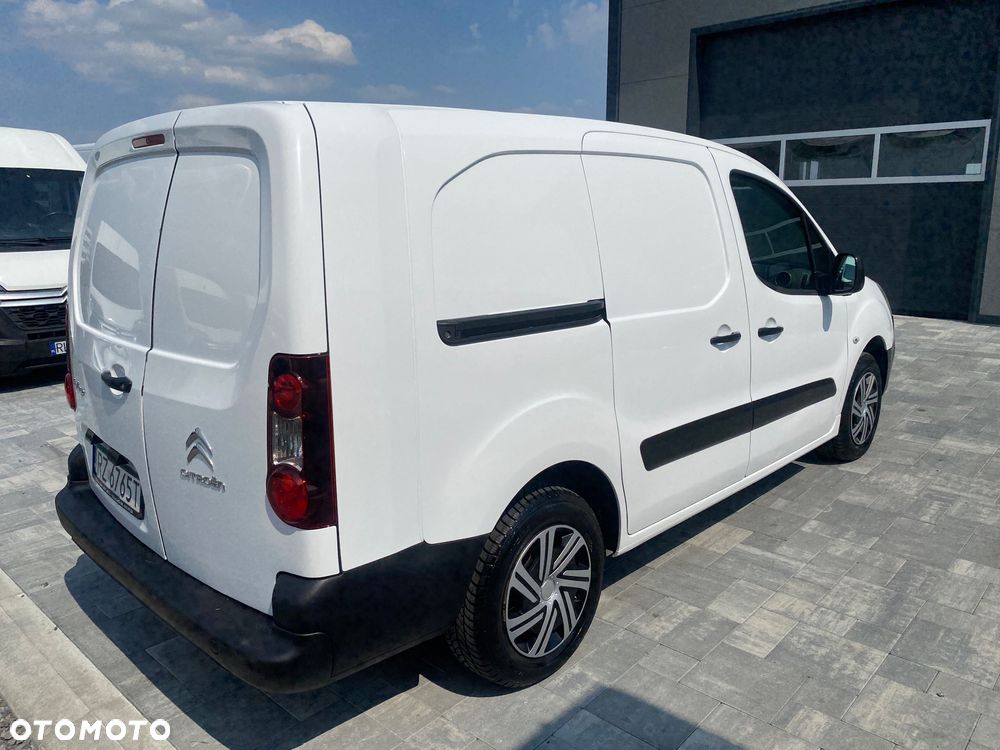 Citroën BERLINGO 1.6 HDI, MAX długi, 3-osobowy, klimatyzacja, zakupiony w salonie w Rzeszowie Bezwypadkowy serwisowany - 11