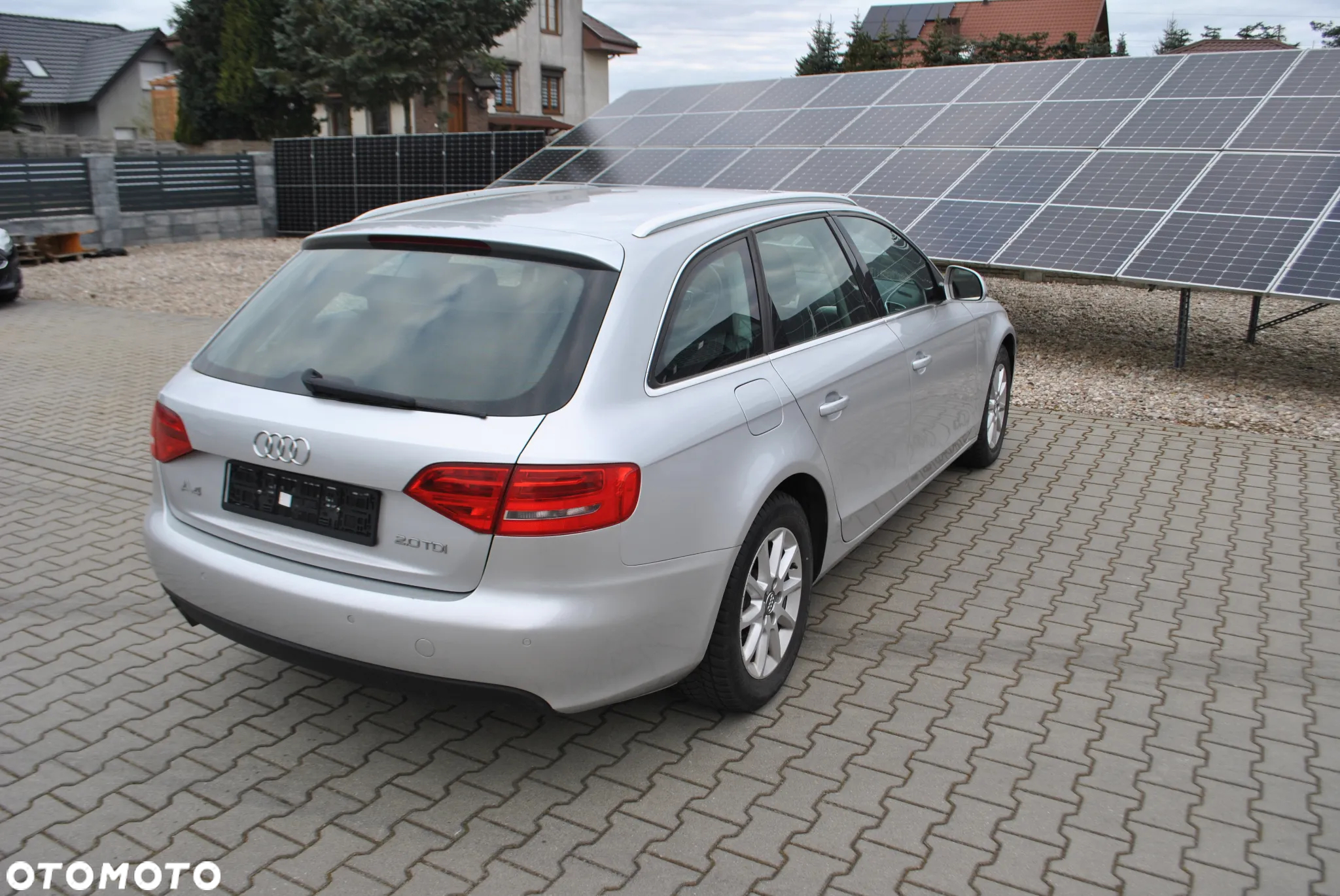 Audi A4 Avant 2.0 TDI DPF - 8