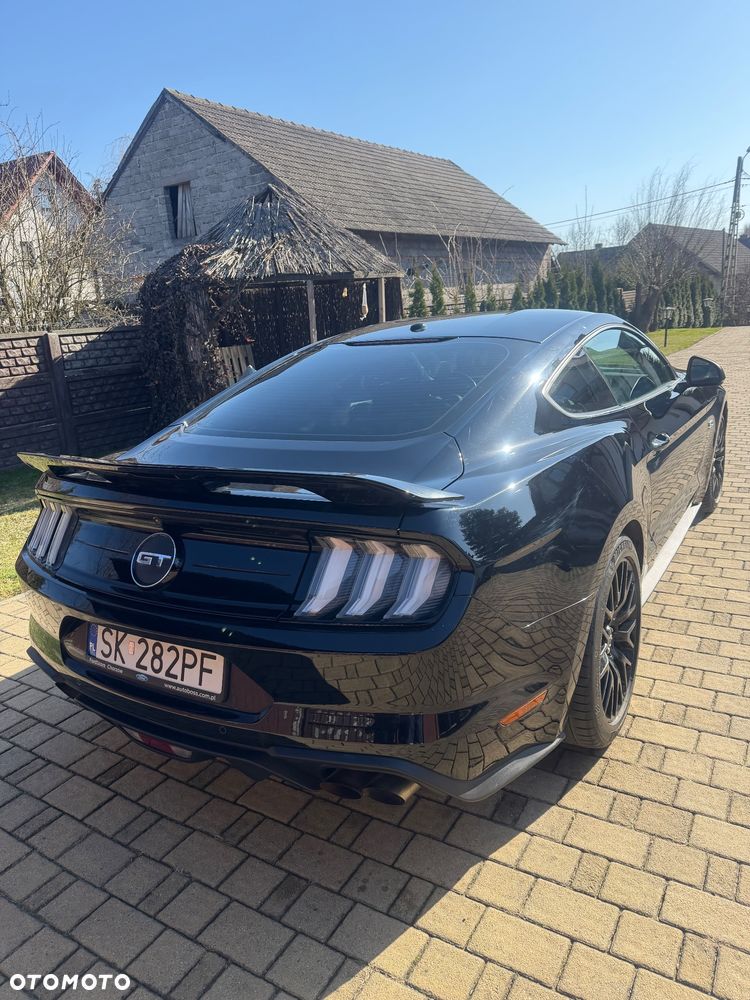 Ford Mustang - 5