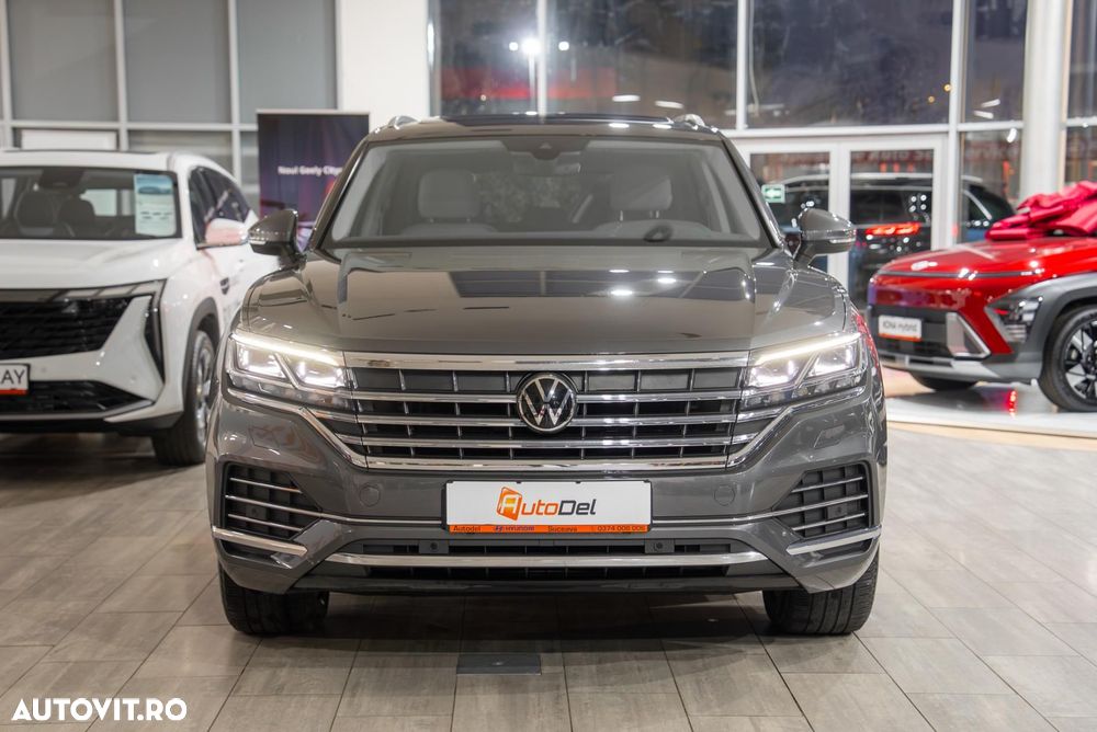 Volkswagen Touareg 3.0 V6 TDI 4Motion DPF Automatik - 6