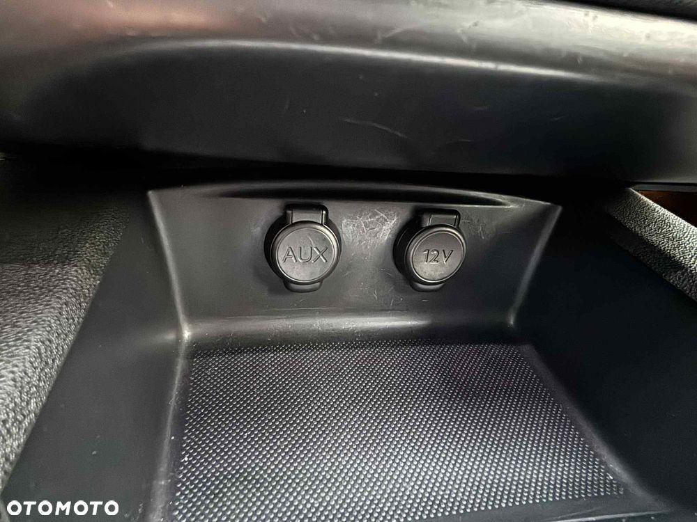 Citroën C4 e-HDi 115 Exclusive - 11