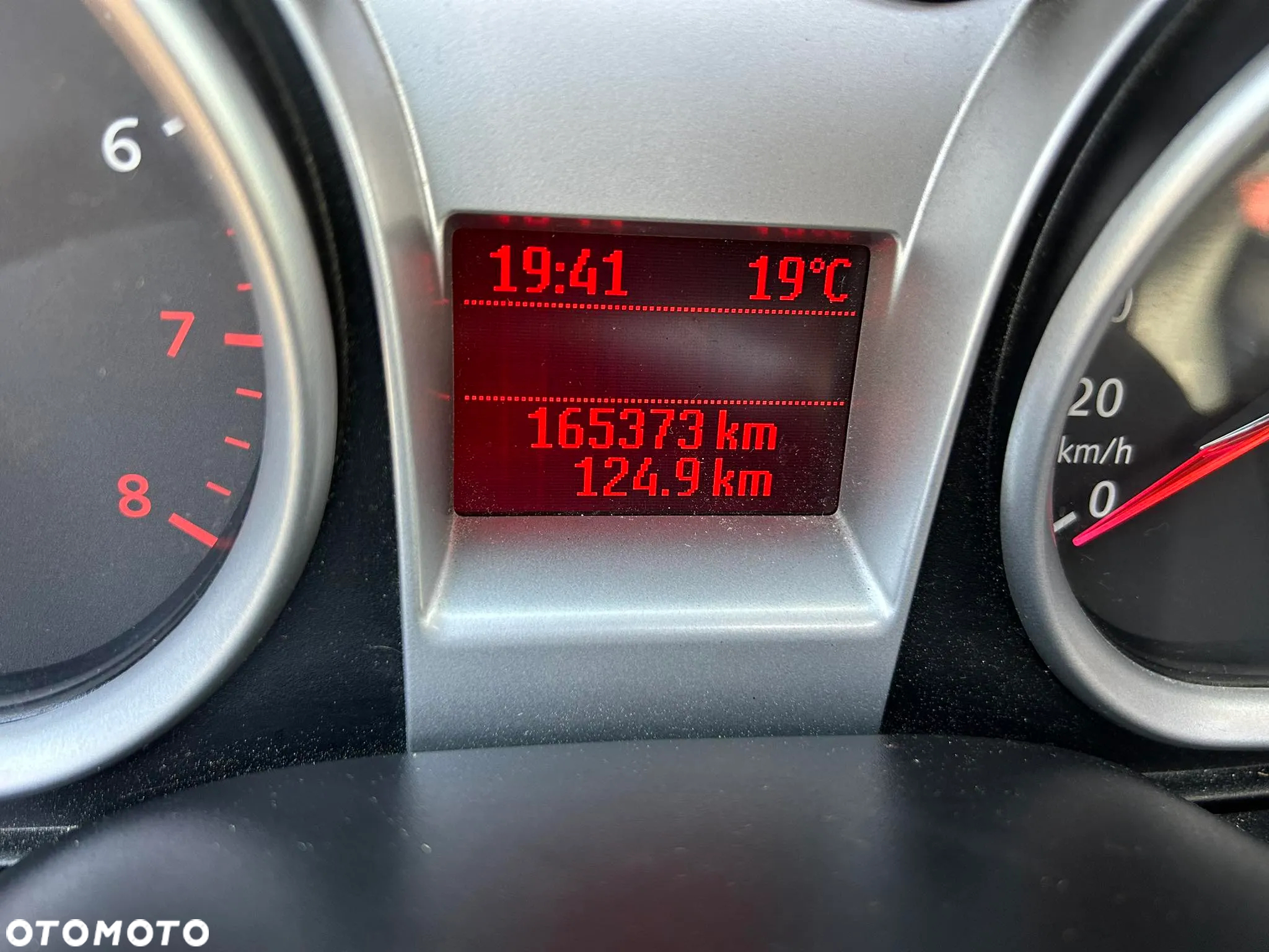 Ford Focus 2.0 16V Style+ - 13