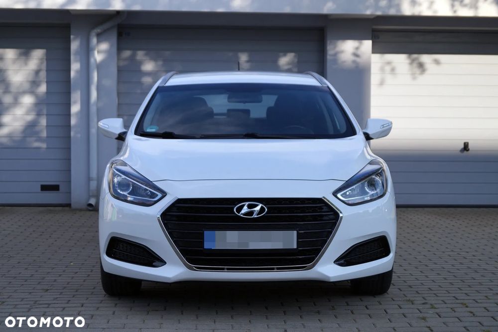 Hyundai i40 Kombi 1.6 Trend - 2