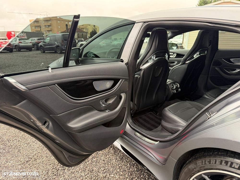 Mercedes-Benz AMG GT 53 4Matic+ - 16