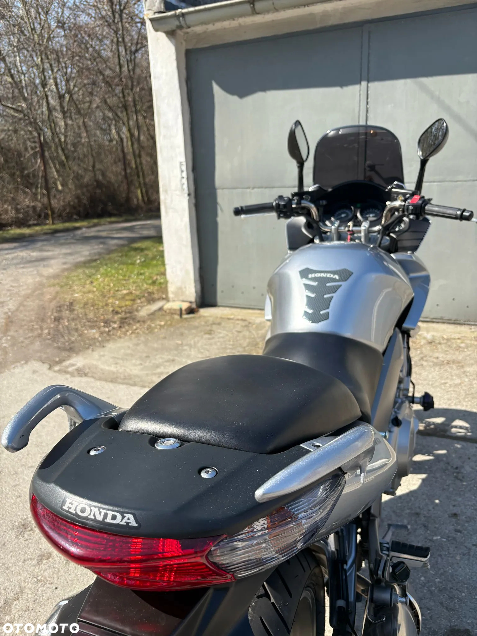 Honda CBF - 6