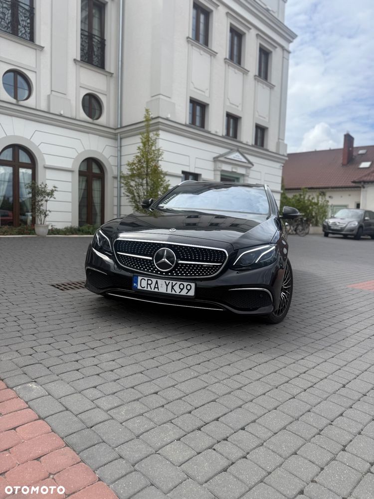 Mercedes-Benz Klasa E 220 d 4-Matic Avantgarde - 3