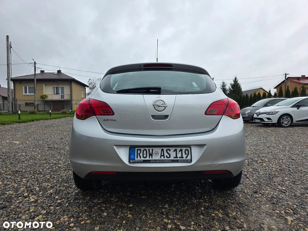 Opel Astra 1.6 Active - 31