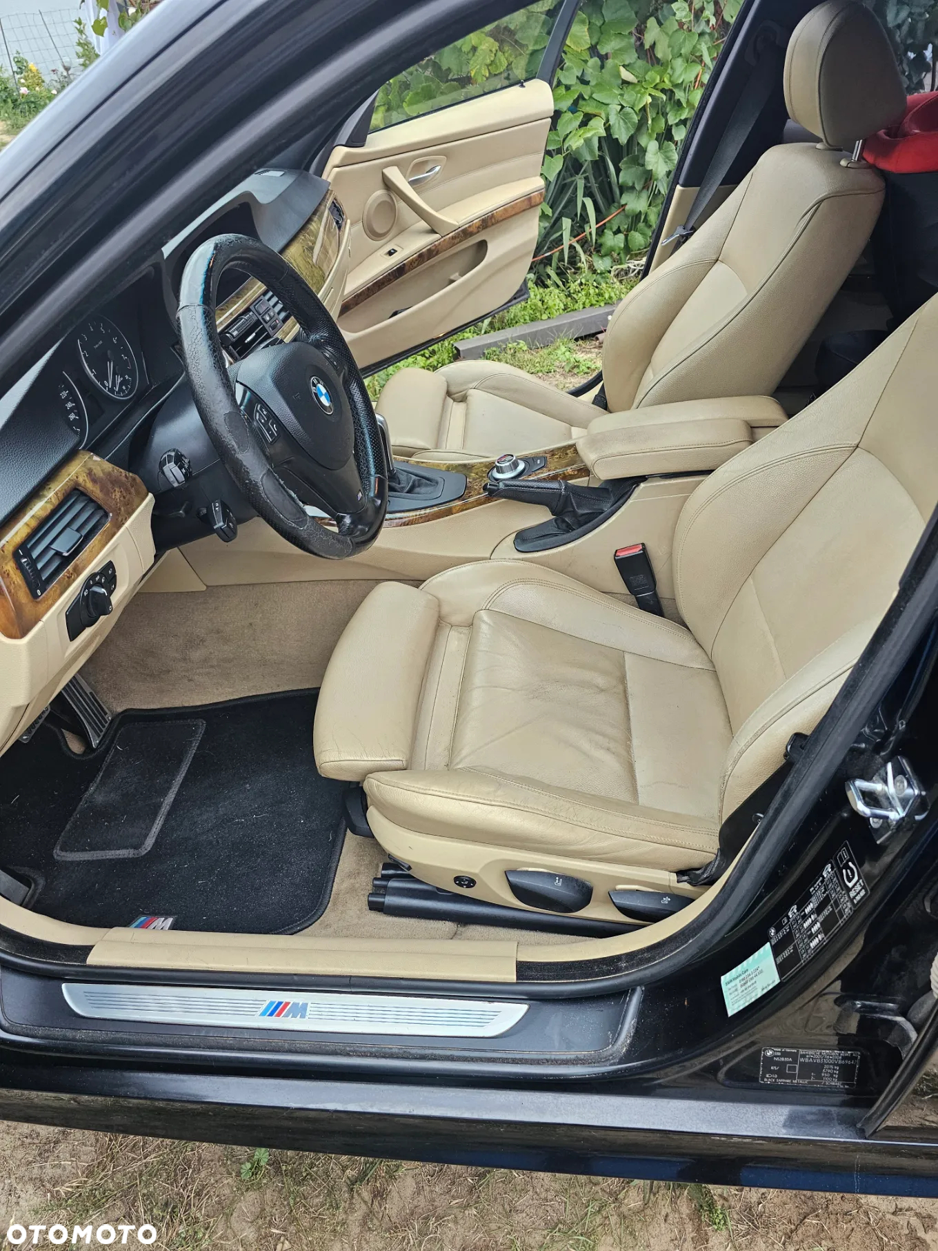 BMW Seria 3 330i - 23