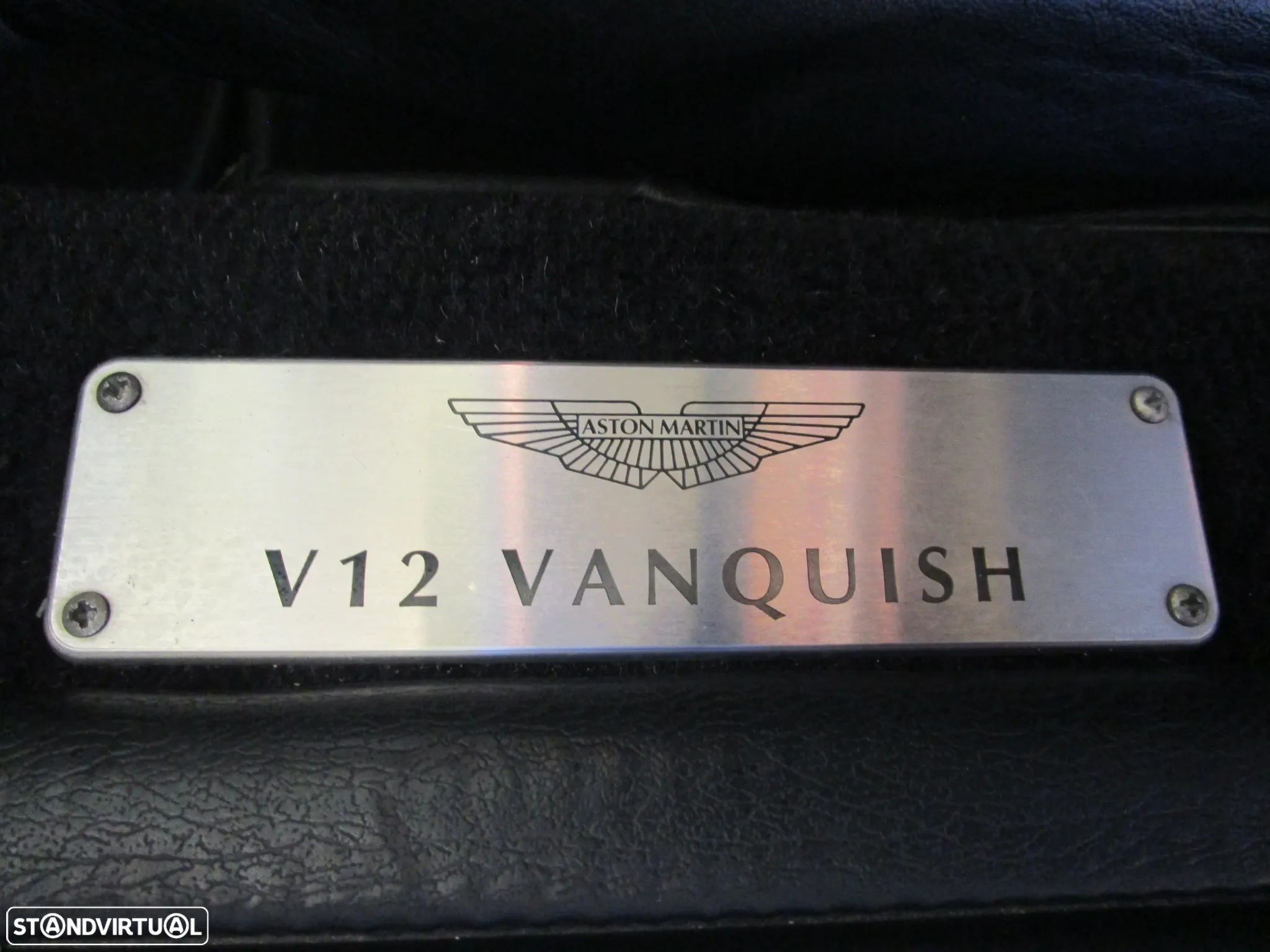Aston Martin Vanquish - 20