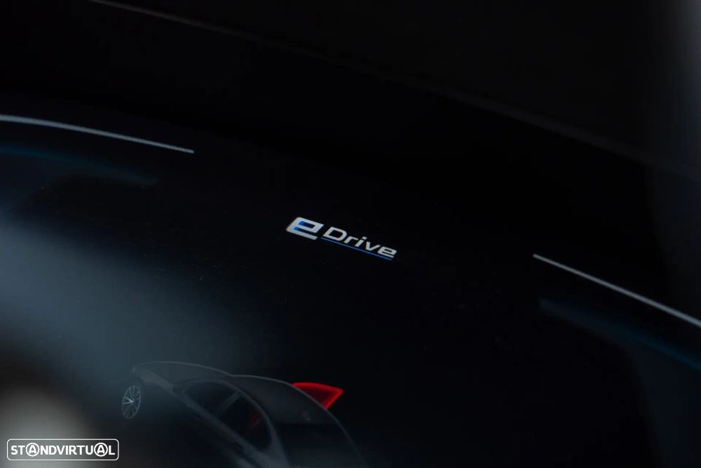 BMW 320 e Corporate Edition Auto - 34