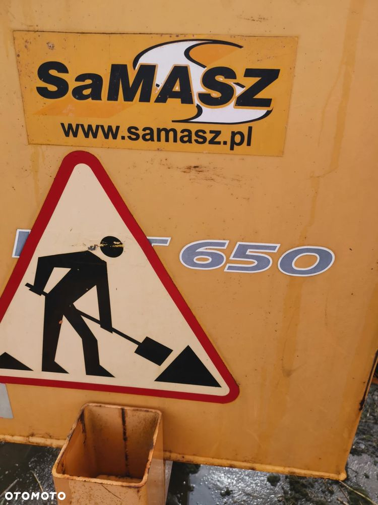 SaMasz kosiarka wysięgnikowa KWT 650 + 3 głowice - 5