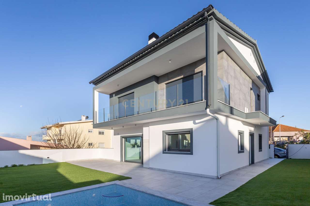 Moradia Isolada de 254,74m2,  com piscina - Grande imagem: 3/53