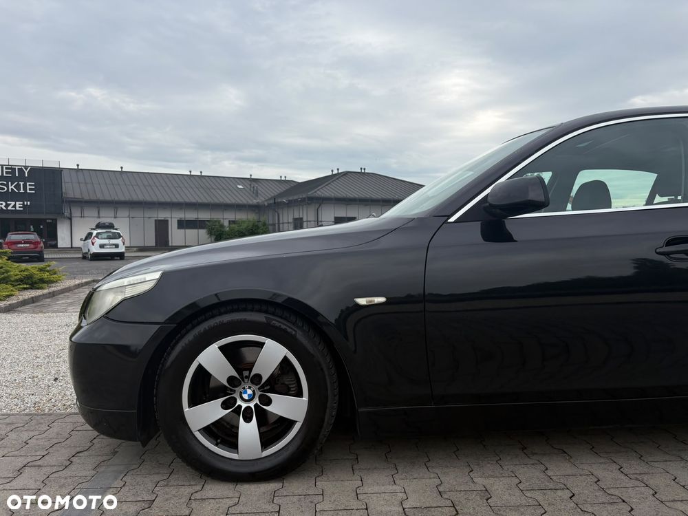BMW Seria 5 525d - 6