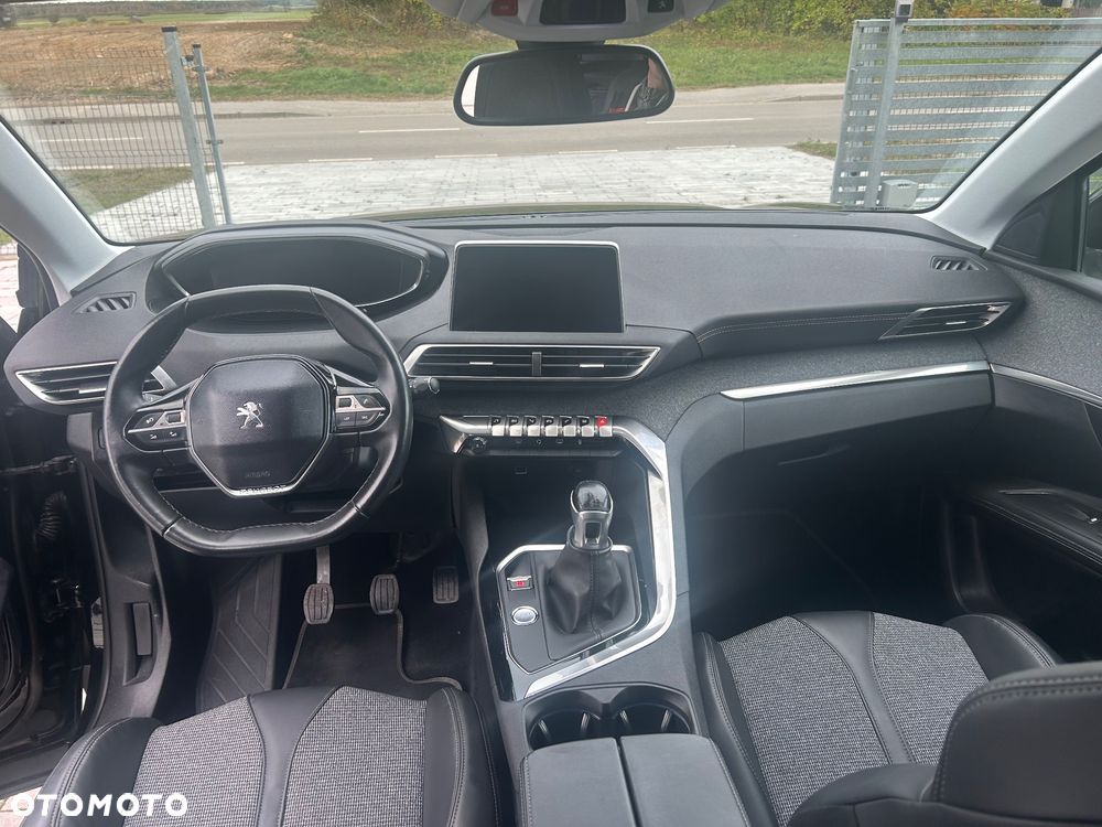 Peugeot 3008 - 12
