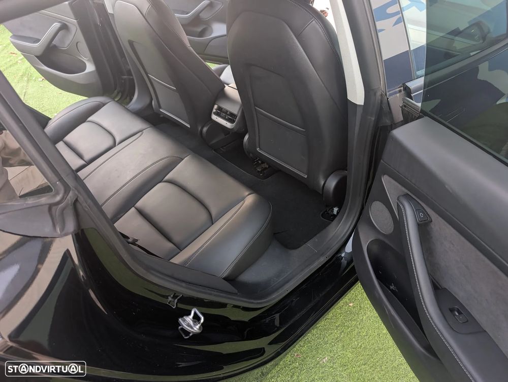 Tesla Model 3 Performance Dual Motor AWD - 12