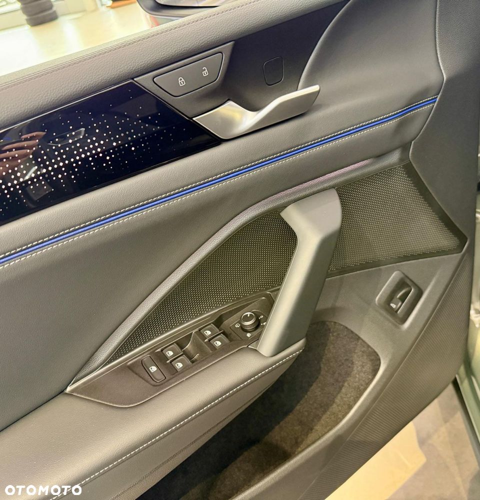 Volkswagen Tiguan 2.0 TDI R-Line Plus DSG - 24