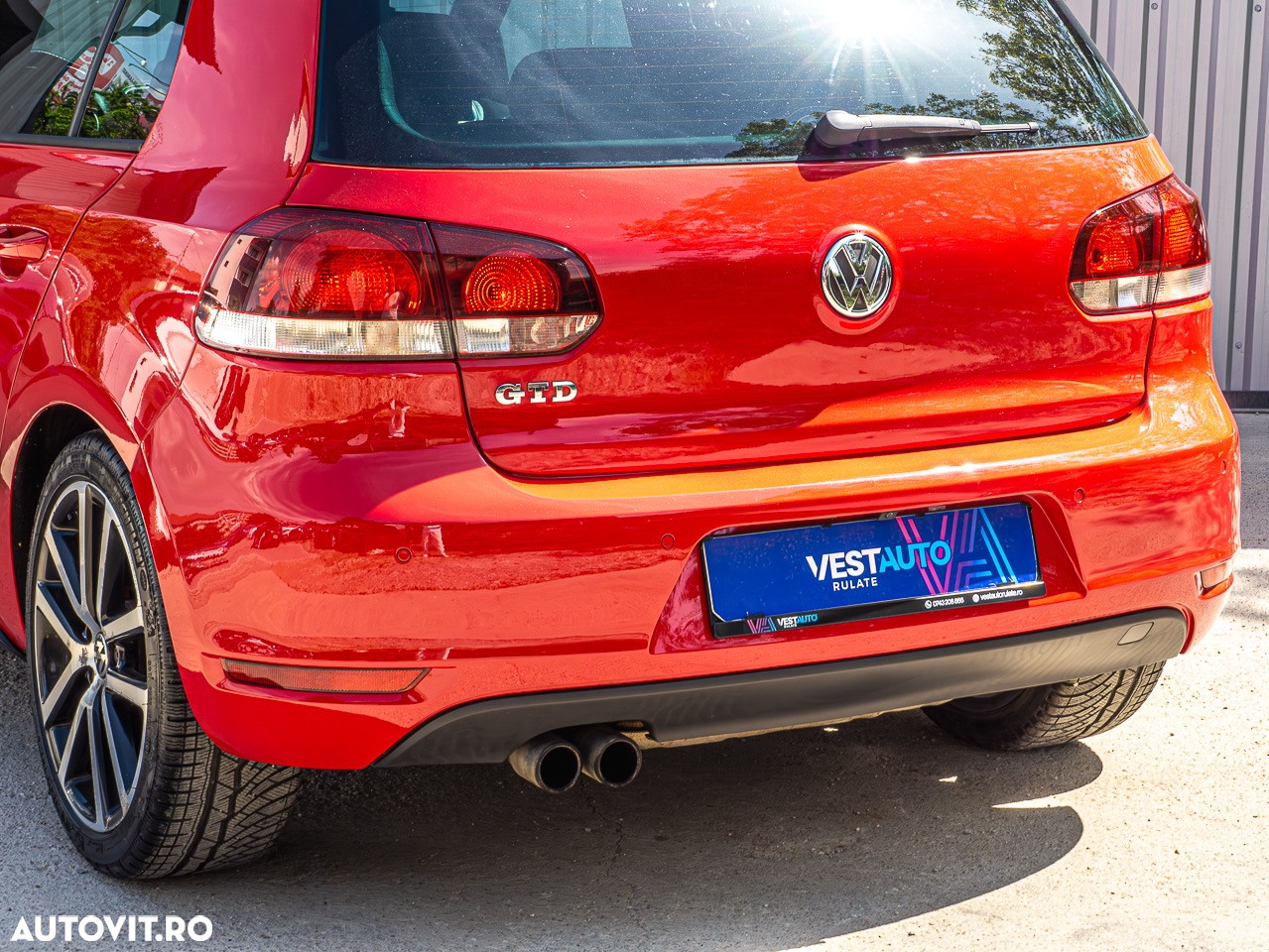 Volkswagen Golf 2.0 DPF GTD DSG - 41