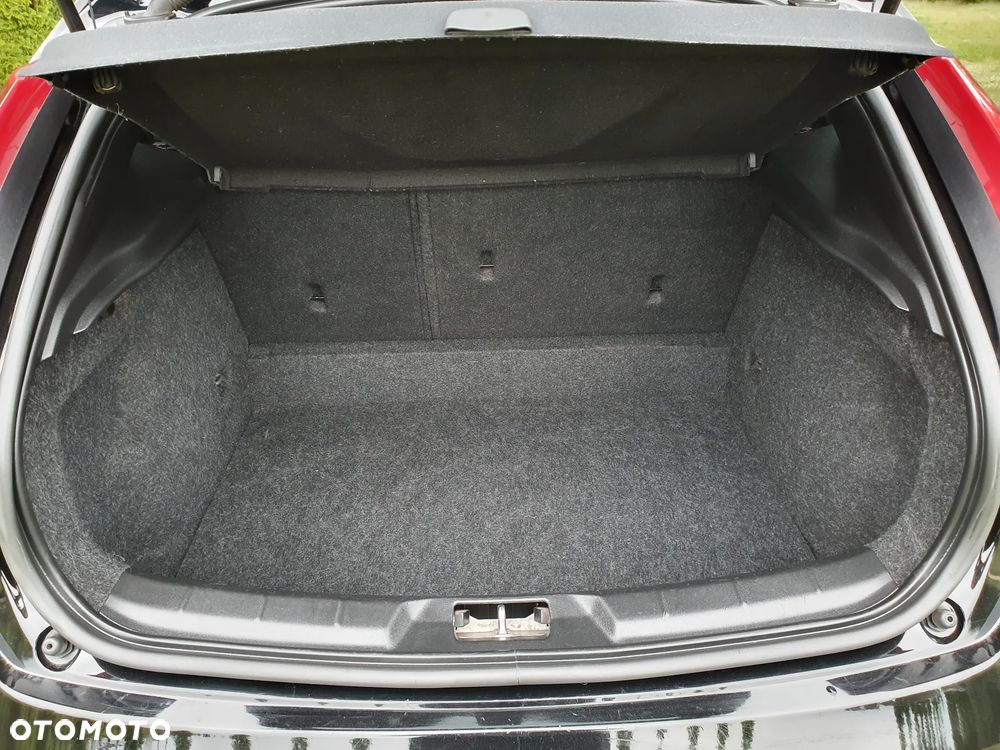 Volvo V40 D2 Geartronic Kinetic - 26