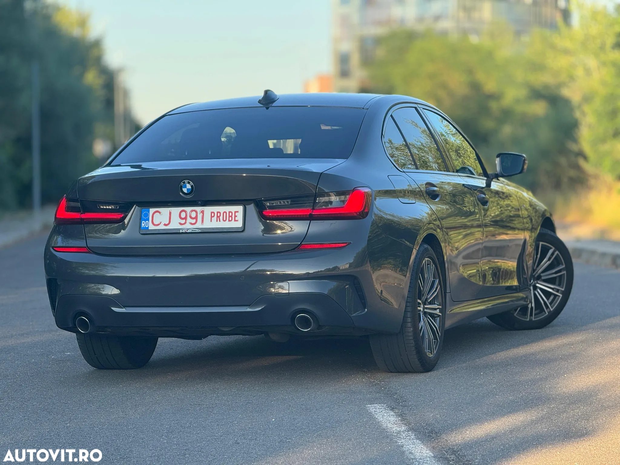 BMW Seria 3 318d Aut. M Sport - 4