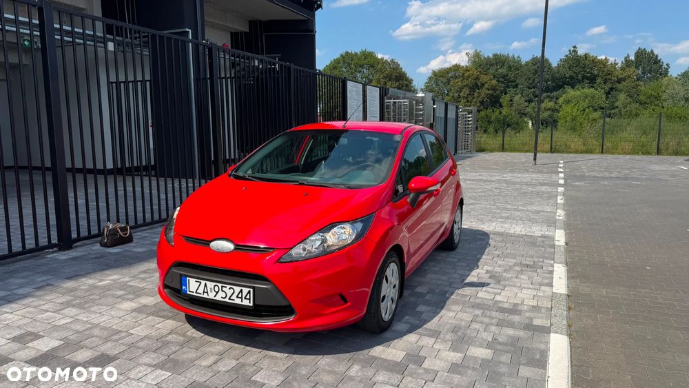 Ford Fiesta 1.25 Ambiente - 21