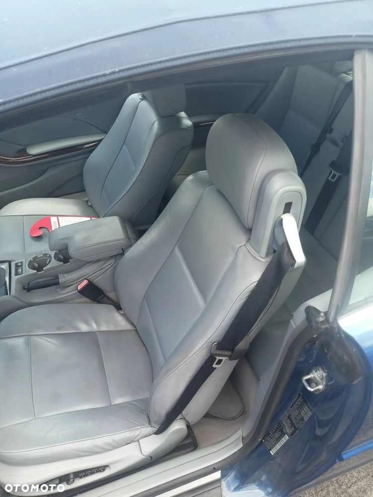 BMW Seria 3 325 Ci Edition Sport - 11