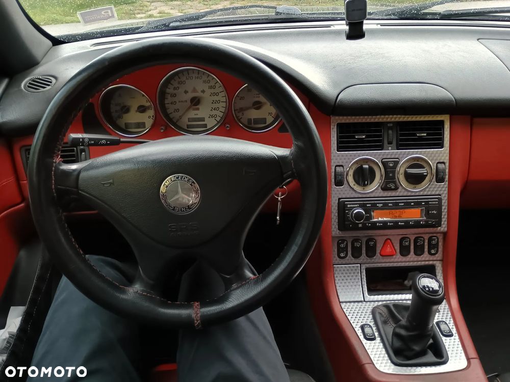 Mercedes-Benz SLK - 9