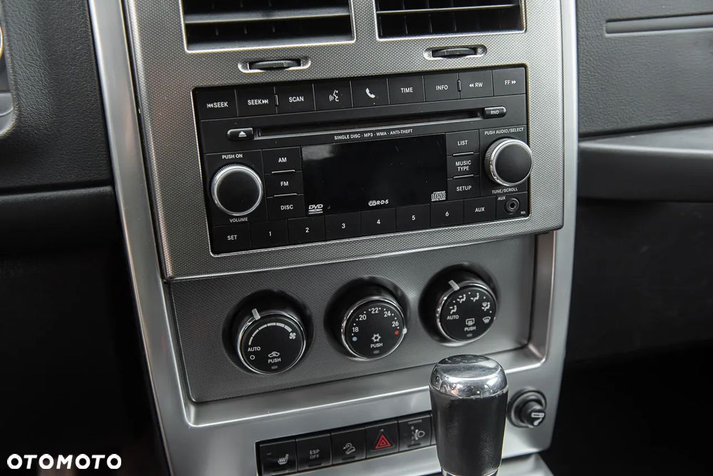 Jeep Cherokee 3.7L Limited - 21