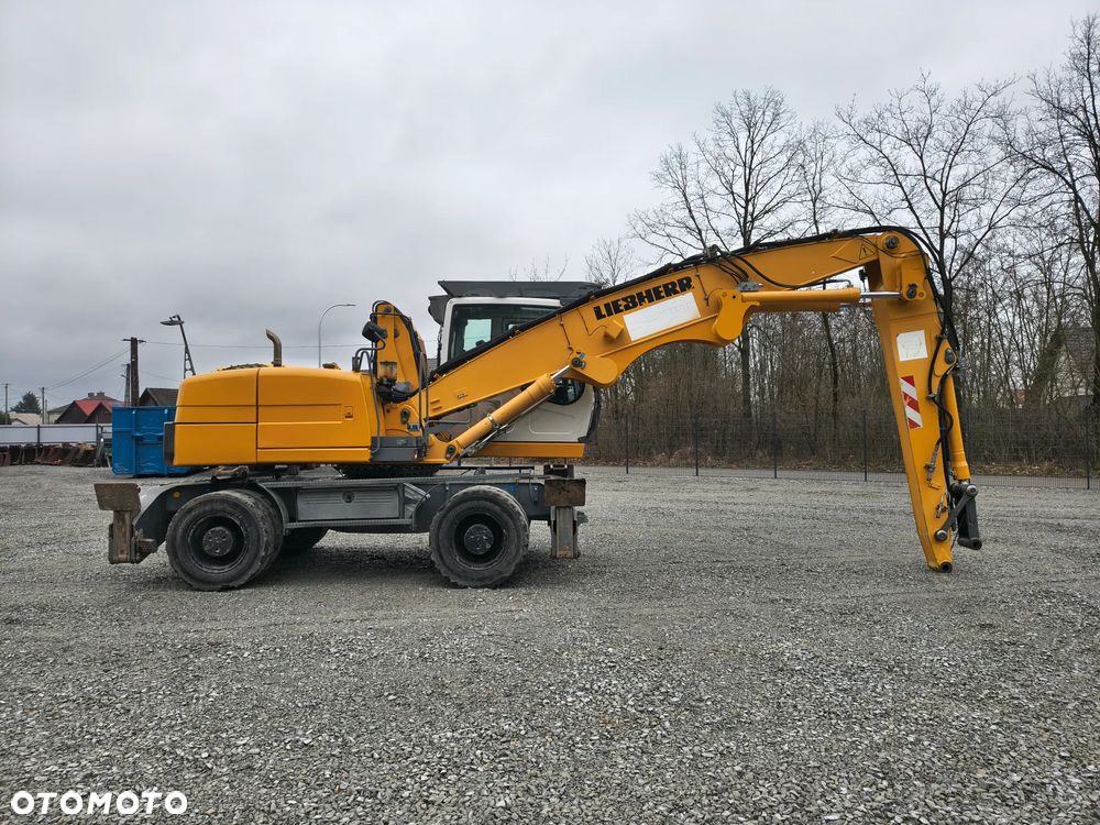 Liebherr A316 koparka Przeładunkowa - 3