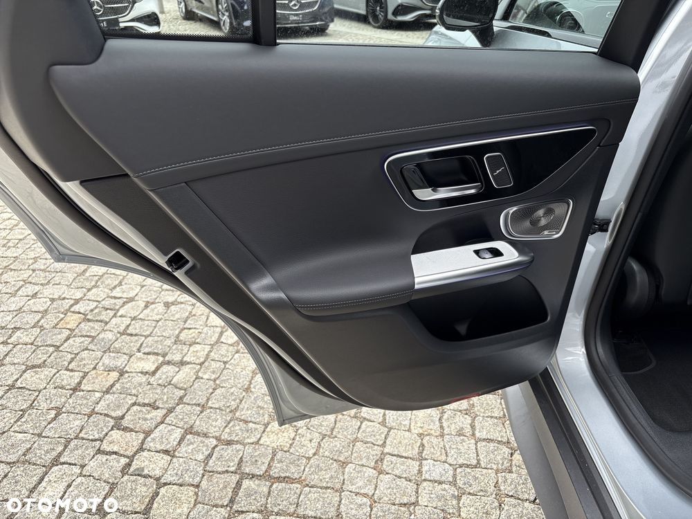 Mercedes-Benz GLC 220 d mHEV 4-Matic AMG Line - 9