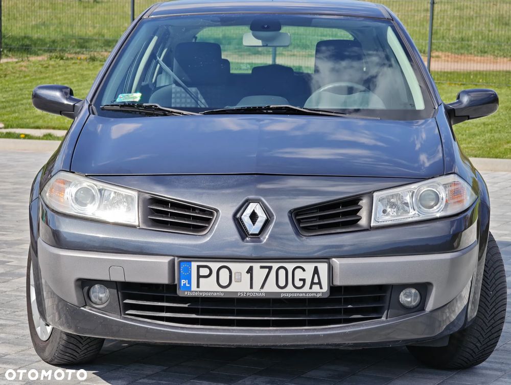 Renault Megane 1.6 Exception - 13
