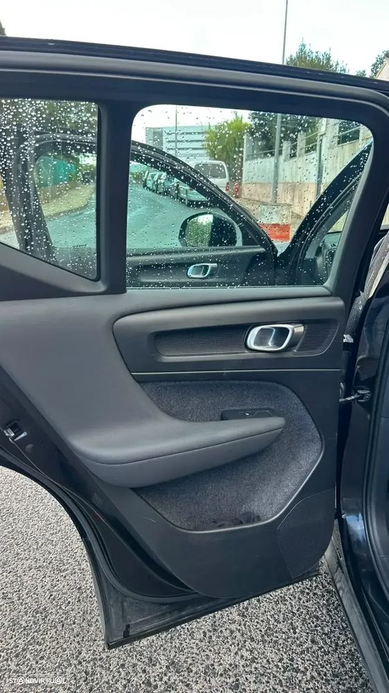 Volvo XC 40 1.5 T2 Essential Auto - 7
