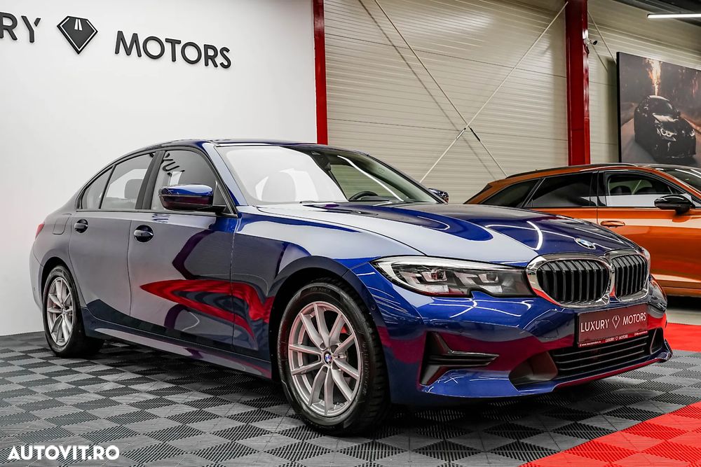 BMW Seria 3 318d Aut. Sport Line - 7