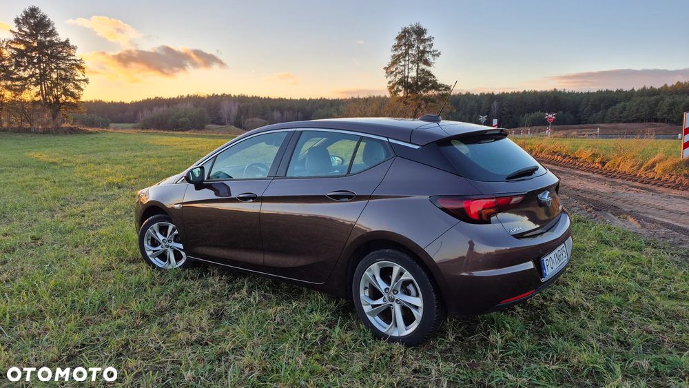 Opel Astra 1.4 T Dynamic S&S - 1