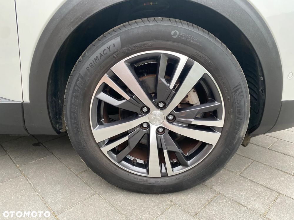 Peugeot 3008 1.2 PureTech GPF Allure S&S EAT8 - 27